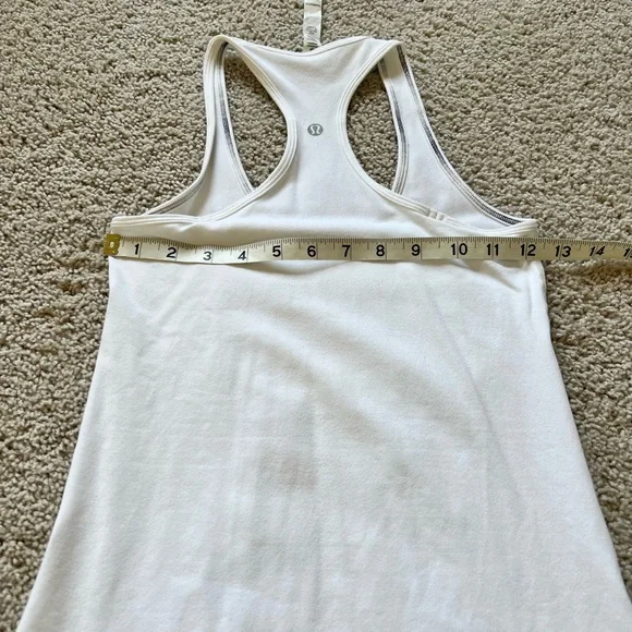 Lululemon Home is Here 🇨🇦 - Picture 4 of 5